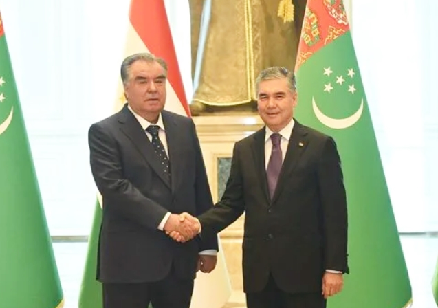 Emomali-Rakhmon_Arkadag-GB