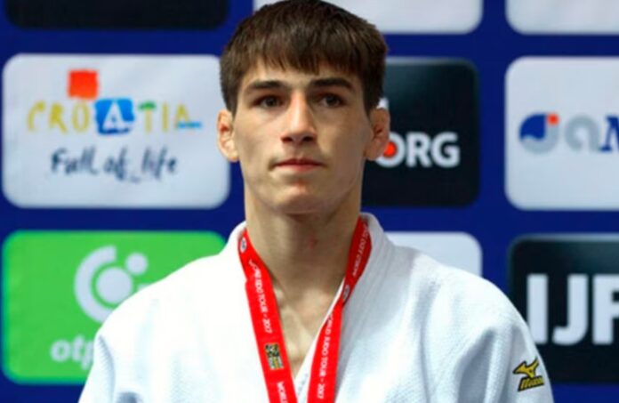 Сомон Маҳмадбеков