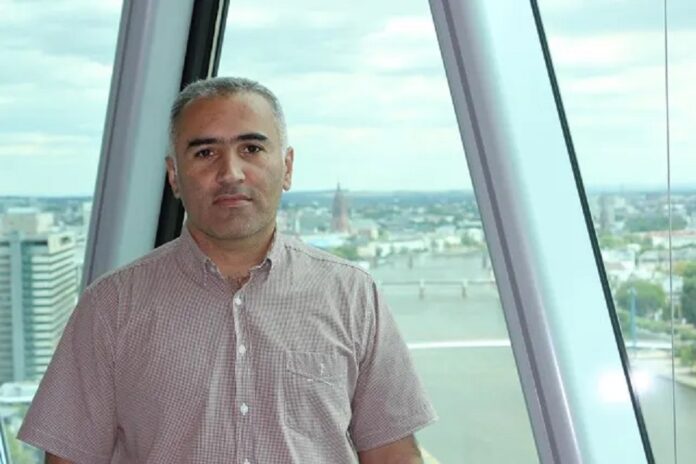 Манучехр-Холикназаров