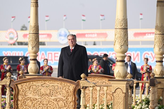 хари калонӣ