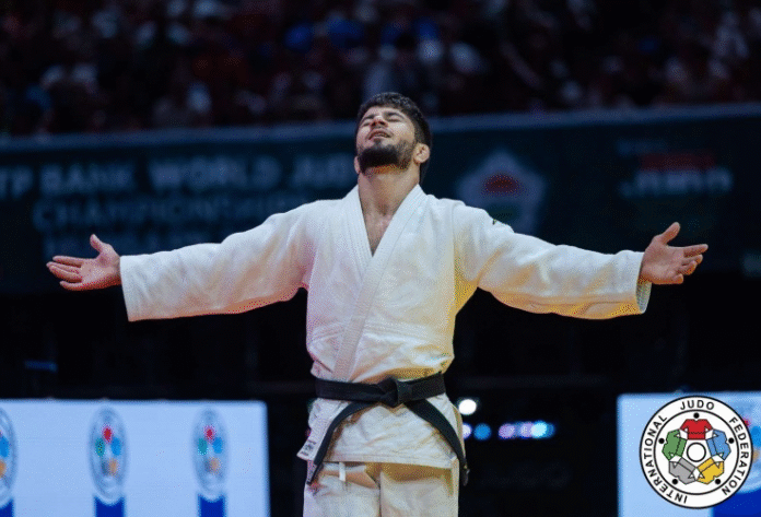 2069373A-53C5-4CF5-8985-DDCD9024977B