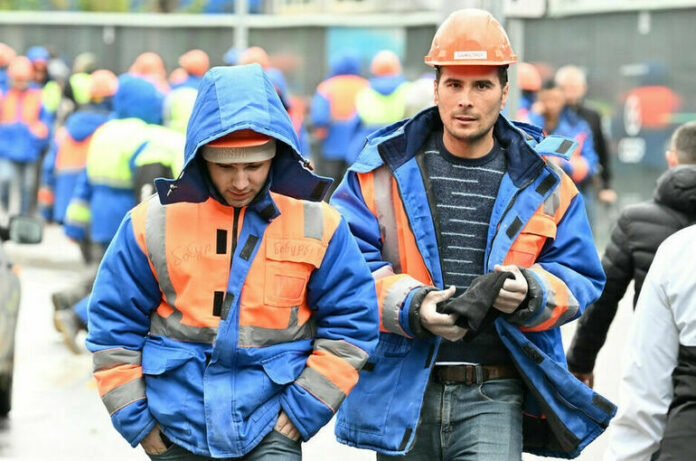 f1715a2abf24fbac03971dbbca103f5f