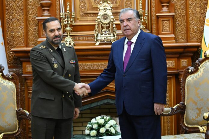 вазири дифои эрон ва президенти тоҷикистон